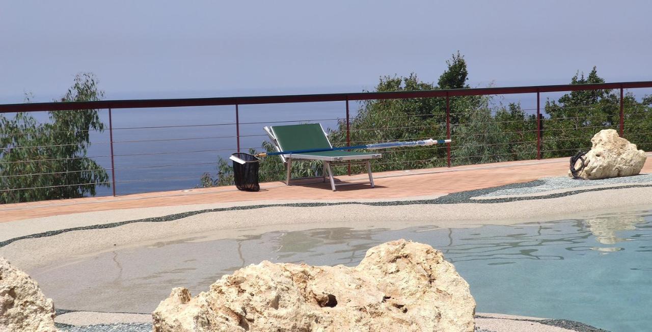 Il Corbezzolo Tropea Residence מראה חיצוני תמונה