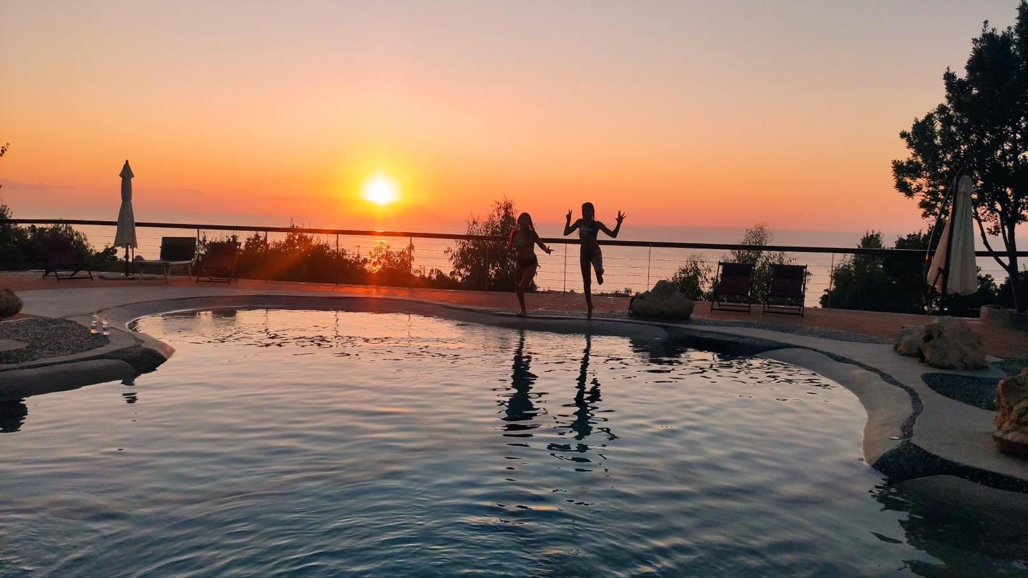 Il Corbezzolo Tropea Residence מראה חיצוני תמונה
